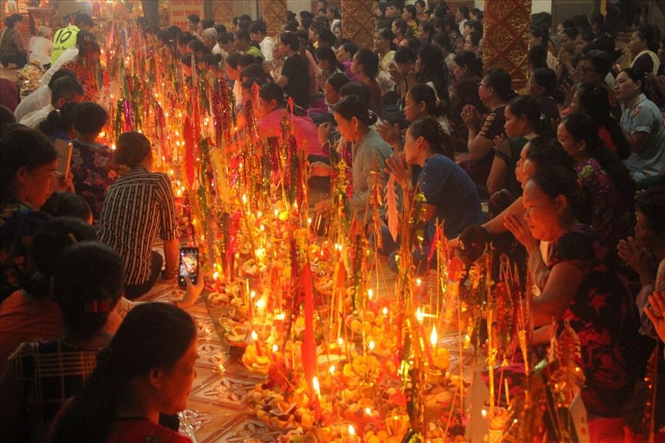 Lễ Sen Dolta của người Khmer Nam Bộ